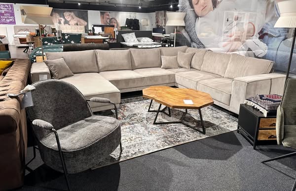 Meubel Boxspring Leegverkoop - Roosendaal